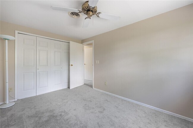 Building Photo - 7072 Cliffstone Dr