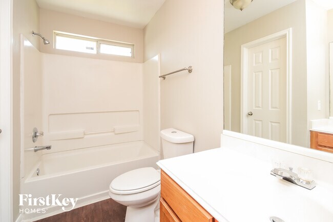 Building Photo - 12207 Duane Ct