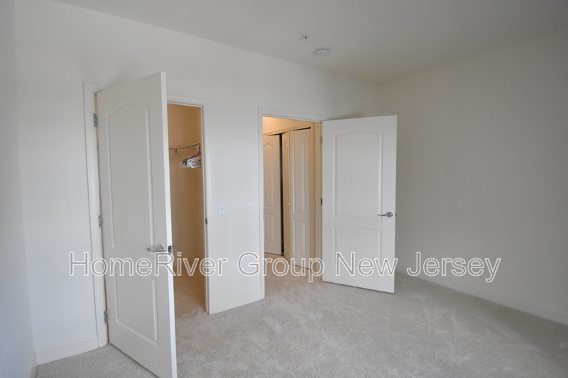 Building Photo - 4205 Ramapo Ct
