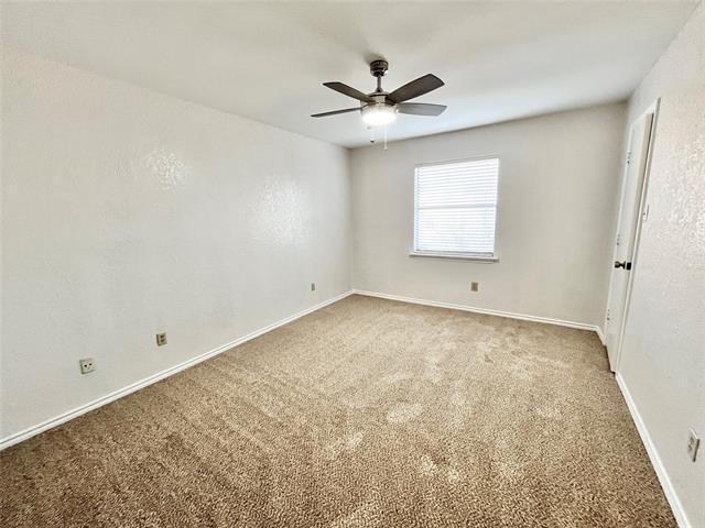 Building Photo - 4002 Sumac Ct