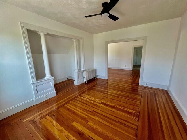 Building Photo - 1309 Smith St