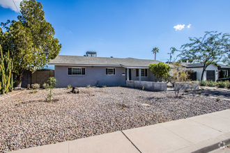 Building Photo - 4BR Heart of Old Town Scottsdale