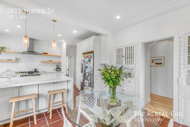 Building Photo - Enchanting Upper Unit in Historic Boyle He...