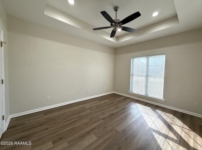 Building Photo - 102 Olive Vista Dr