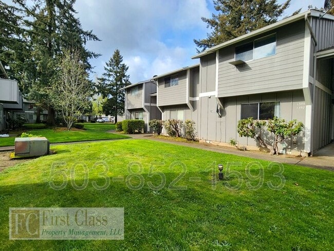 Building Photo - 1402 NE 186th Ave