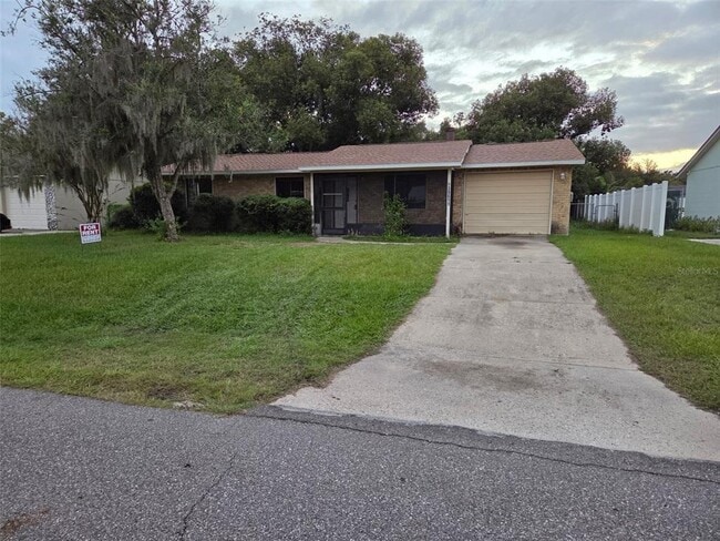 Primary Photo - 39611 Meadowood Loop