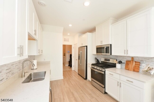 Building Photo - 92 Harvest Wy