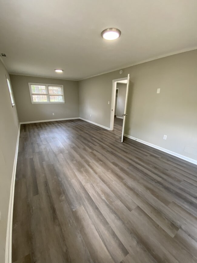Building Photo - 4253 Ridgefield Ct