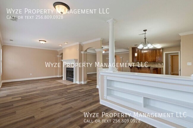 Building Photo - 104 Hardiman Pl Ln