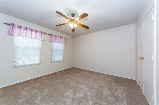 Building Photo - 8709 Stonebriar Ln