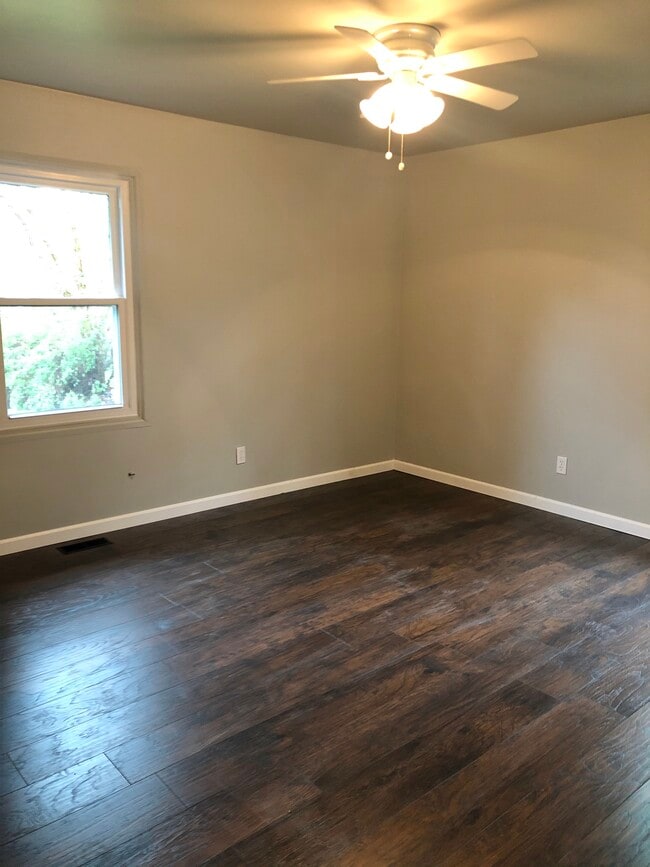 master bedroom - 1824 Miller Dr