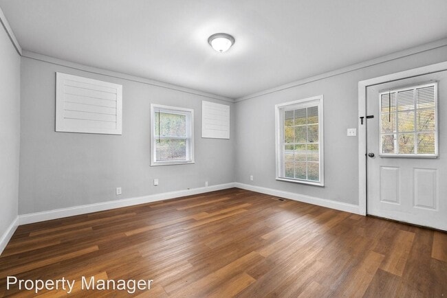 Building Photo - 4110 Garnet Dr
