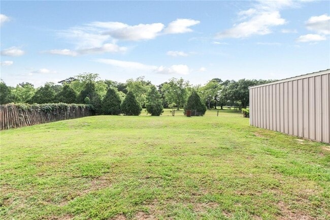 Building Photo - 7130 Haleys Way