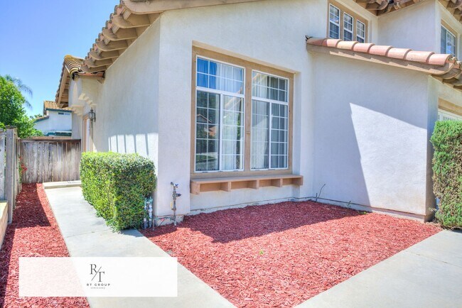 Building Photo - Beautiful 3 Bed / 2.5 Bath Home in the Corona-Norco Unified School District