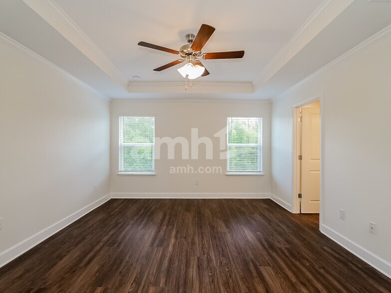Building Photo - 29566 Cedar Waxwing Dr