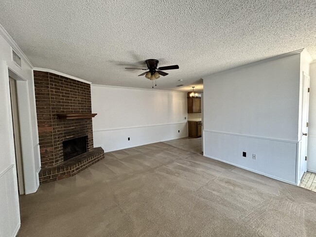 Building Photo - 6109 38th St