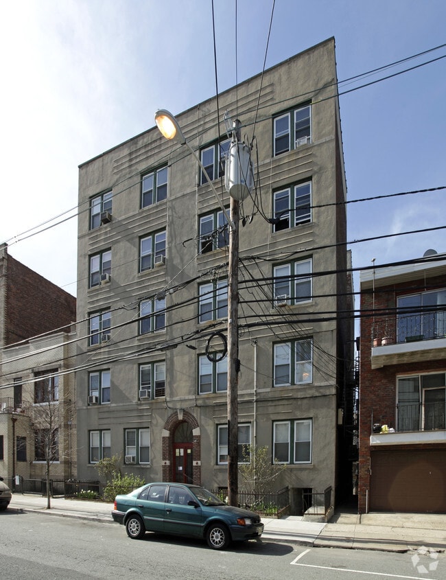 Building Photo - 31-33 66th
