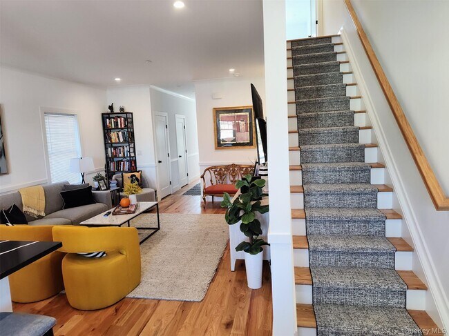 Building Photo - 111 Park Ave