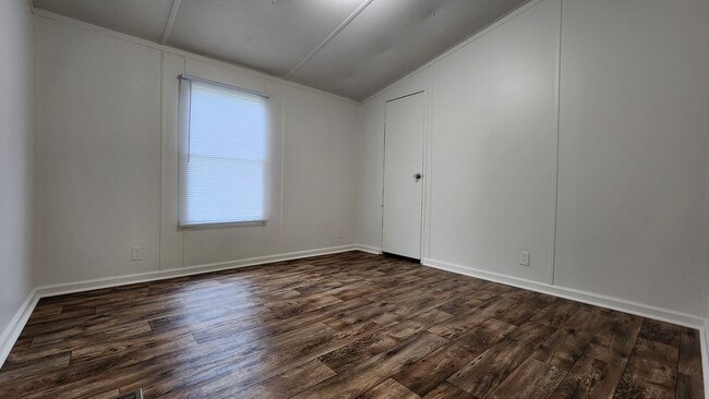 Building Photo - 1401 14th St