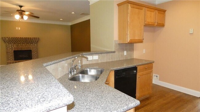 Building Photo - 4243 Crestwood Bend Cir