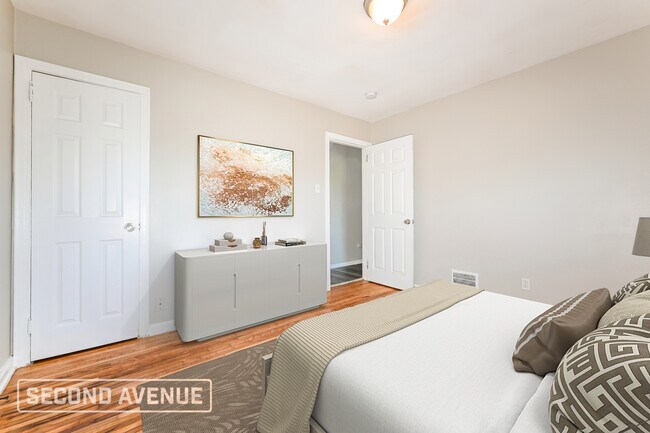 Building Photo - 3541 York St