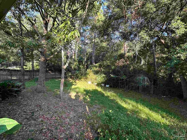 Building Photo - 280 Bobwhite Dr