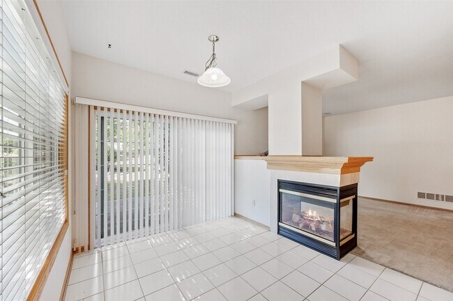 Building Photo - 5221 Village Run Ave