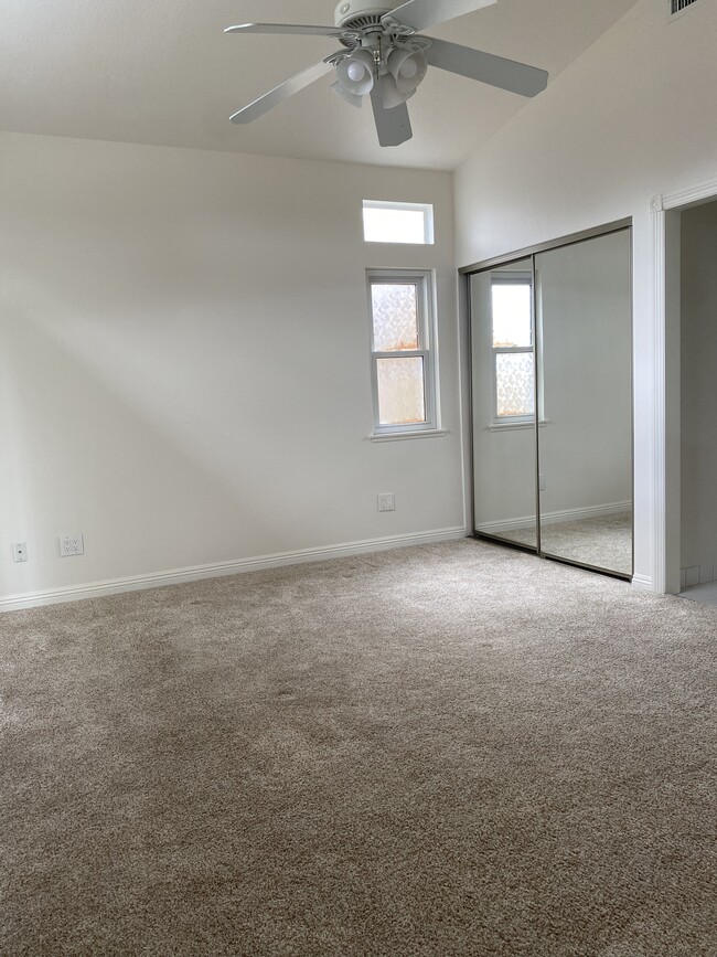 Building Photo - 23808 Lanesboro Pl