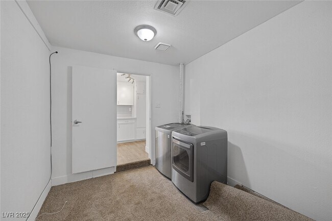 Building Photo - 4161 Oxnard Cir