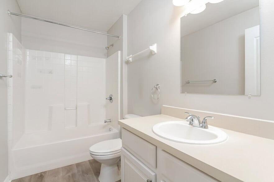 Building Photo - 3391 Marshfield Preserve Way