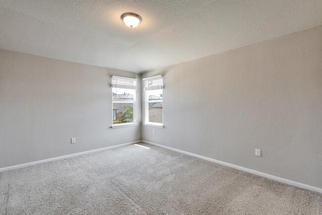 Building Photo - 2014 Arborside Dr