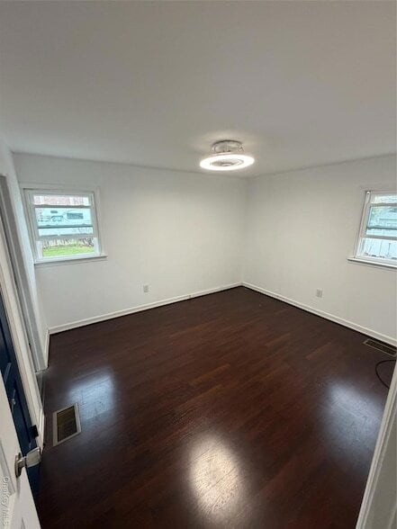 Building Photo - 28-88 Faber Terrace