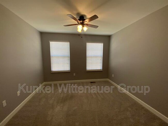 Building Photo - 7024 Milburn Estates Dr