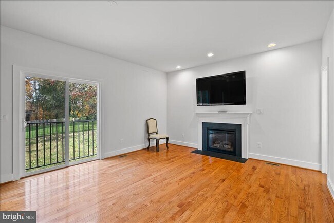 Building Photo - 4101 High Point Ct