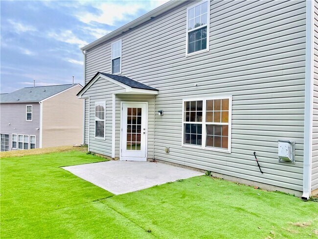 Building Photo - 1700 Ivey Pointe Ct