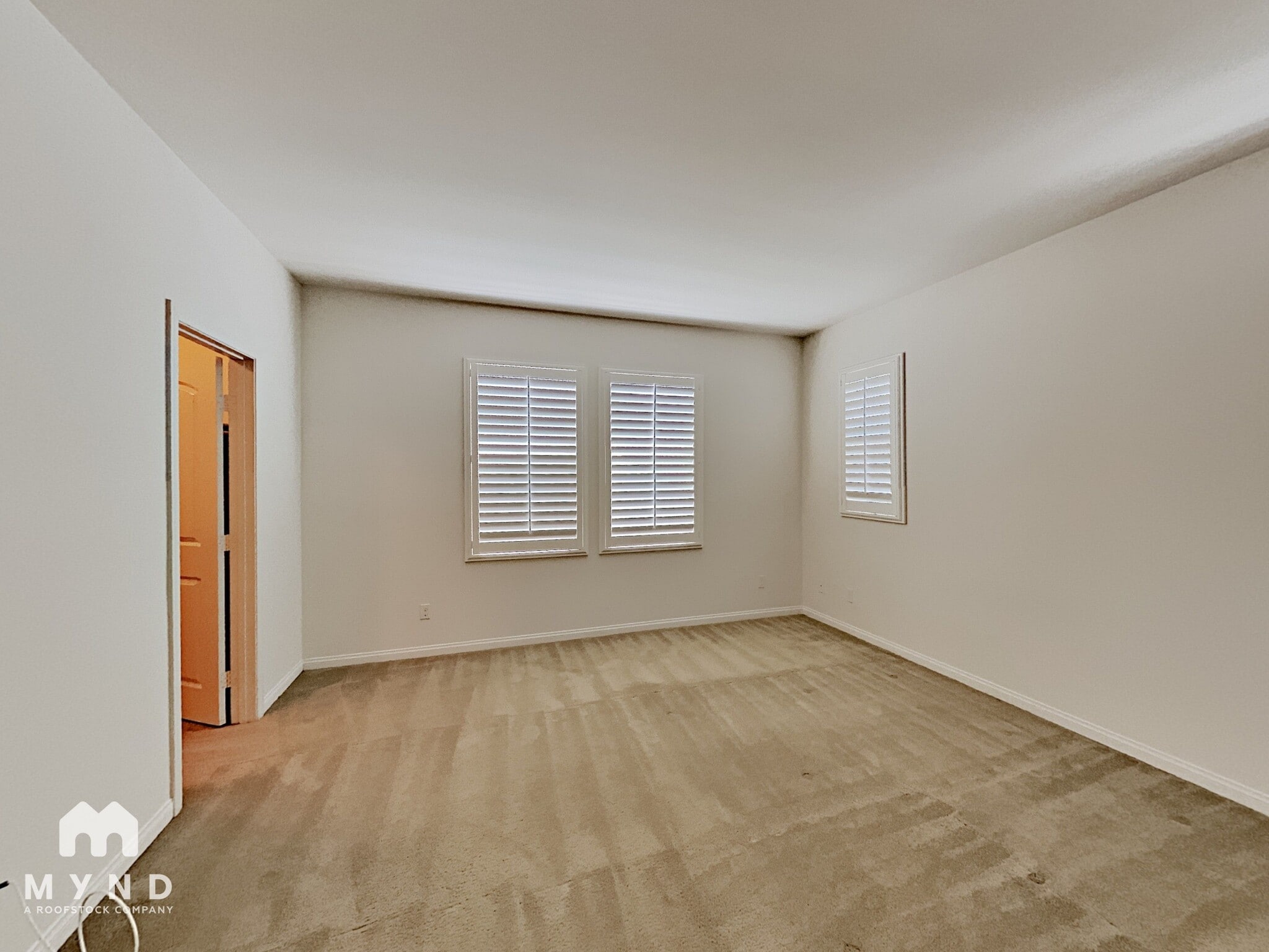 Building Photo - 1529 Bath Ave