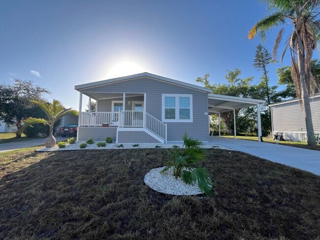 Building Photo - 10 Eland Dr