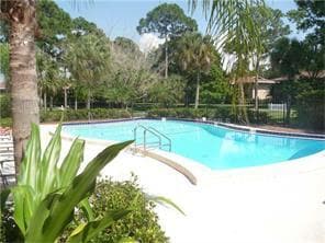 Building Photo - 906 La Costa Cir