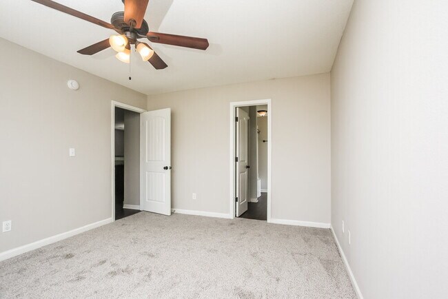 Building Photo - 4613 Sweet Whisper Ln