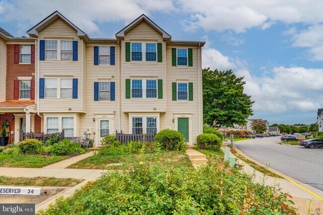 Building Photo - 9225 Cardinal Forest Ln