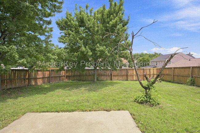 Building Photo - 216 Citrine Ct