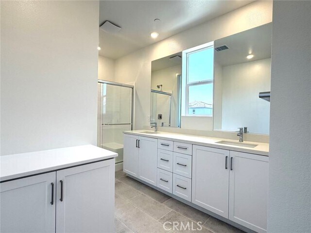 Building Photo - 3590 Indigo Privado
