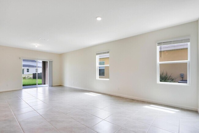 Building Photo - 12335 Nettuno Wy