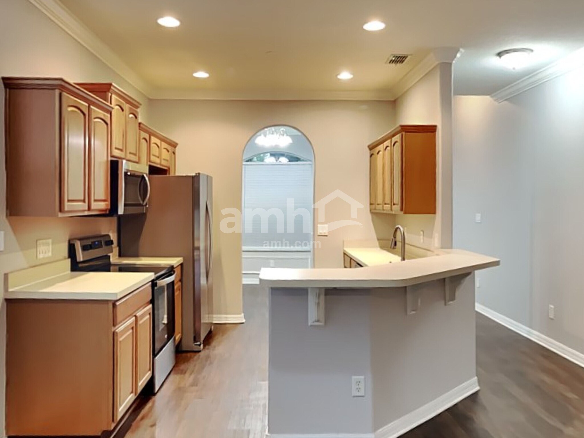 Building Photo - 1560 Mountclair Ct