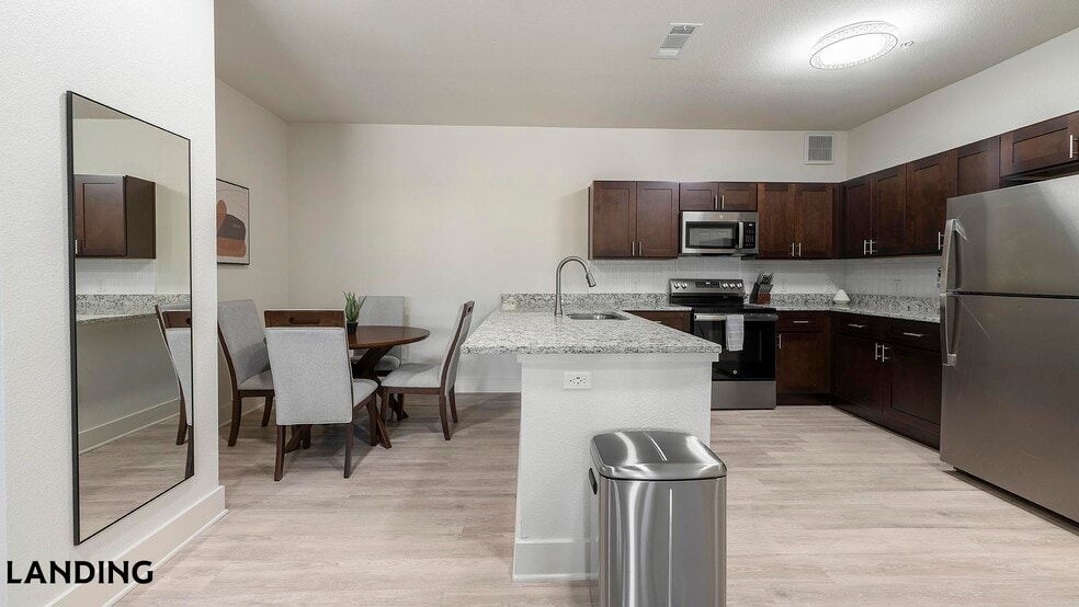 Building Photo - 2115 Windsor Blvd