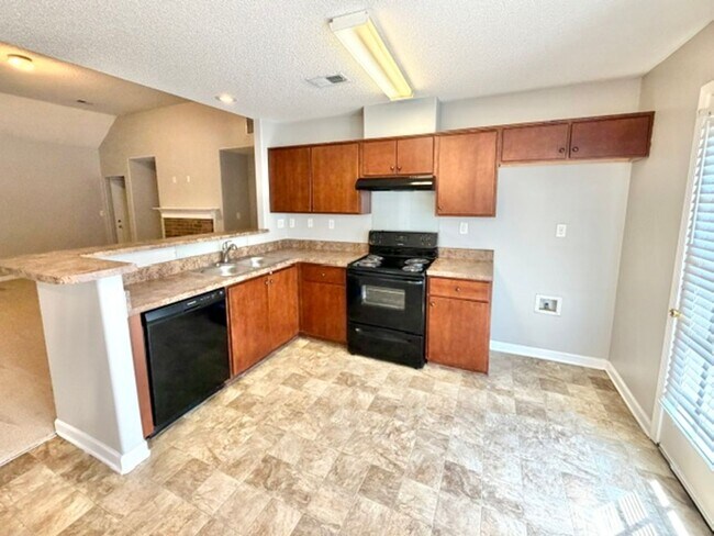 Building Photo - 1161 E Cortona Cir