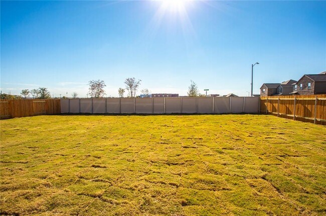 Building Photo - 14201 Prairie Sod Ln