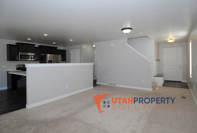 Building Photo - 577 S Windsong Ln