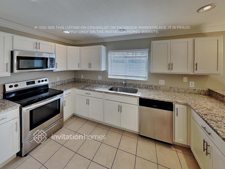 Building Photo - 301 Cardiff Dr