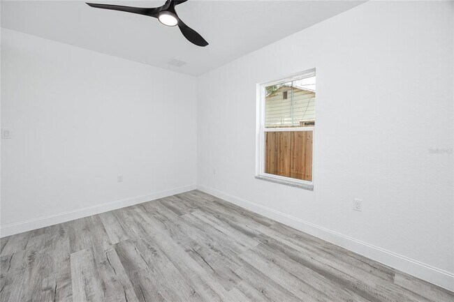 Building Photo - 2859 38th Ave N